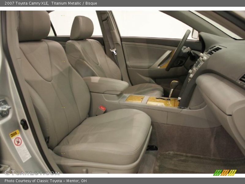 Titanium Metallic / Bisque 2007 Toyota Camry XLE