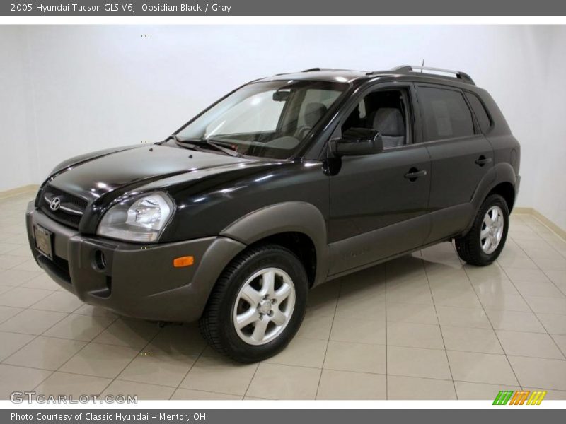 Obsidian Black / Gray 2005 Hyundai Tucson GLS V6