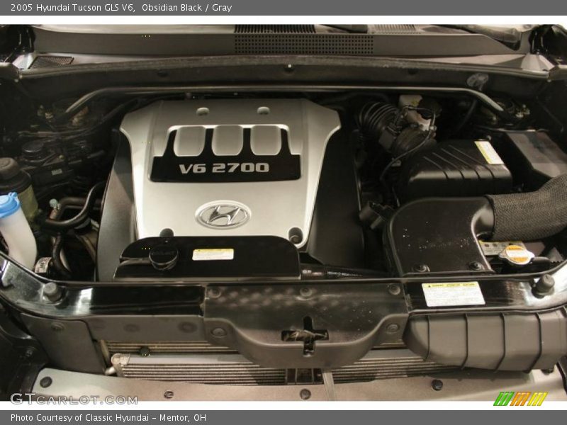 Obsidian Black / Gray 2005 Hyundai Tucson GLS V6
