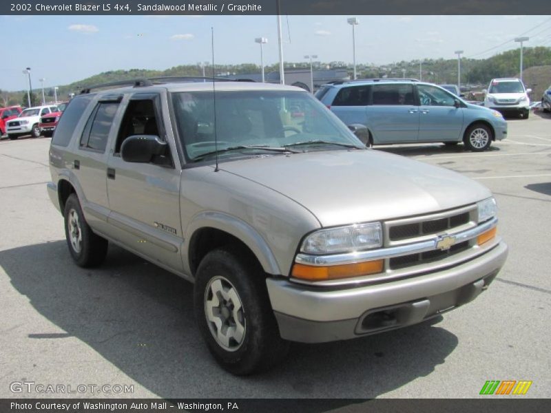 Sandalwood Metallic / Graphite 2002 Chevrolet Blazer LS 4x4