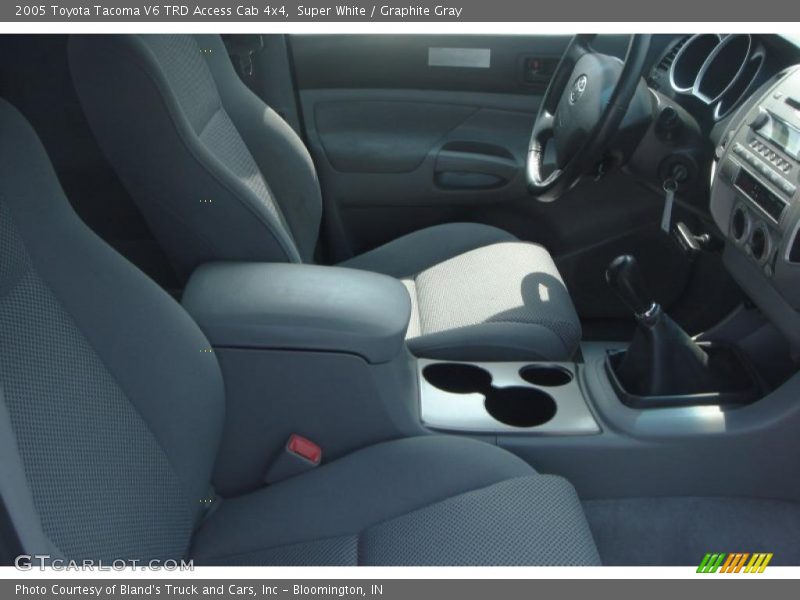Super White / Graphite Gray 2005 Toyota Tacoma V6 TRD Access Cab 4x4
