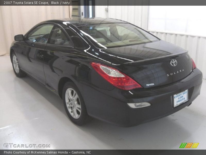 Black / Ivory 2007 Toyota Solara SE Coupe