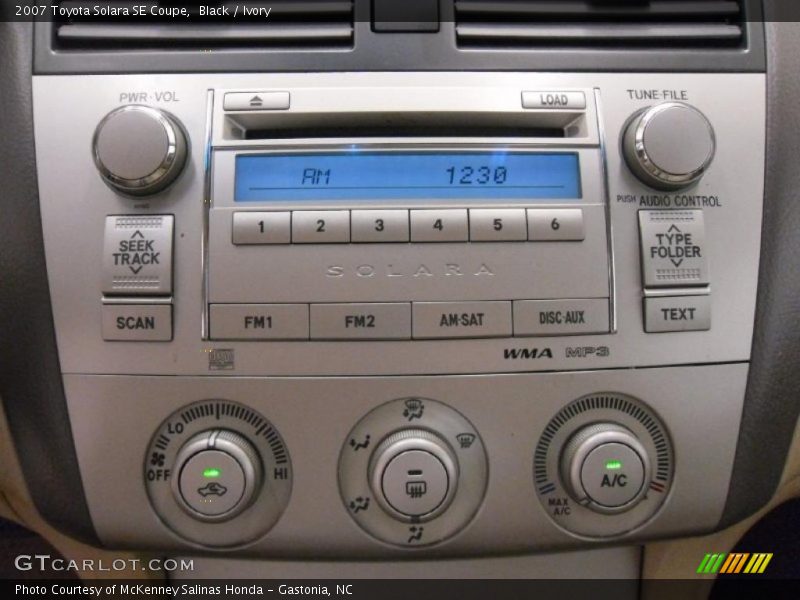 Black / Ivory 2007 Toyota Solara SE Coupe