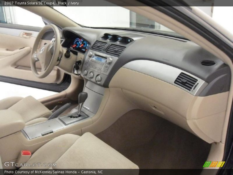 Black / Ivory 2007 Toyota Solara SE Coupe