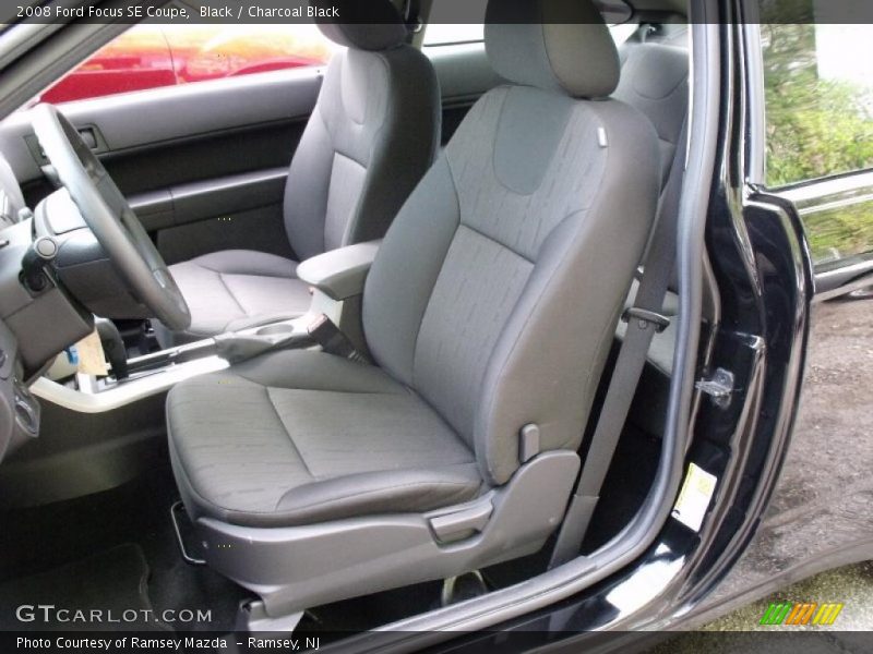 Black / Charcoal Black 2008 Ford Focus SE Coupe