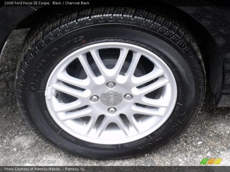 Black / Charcoal Black 2008 Ford Focus SE Coupe