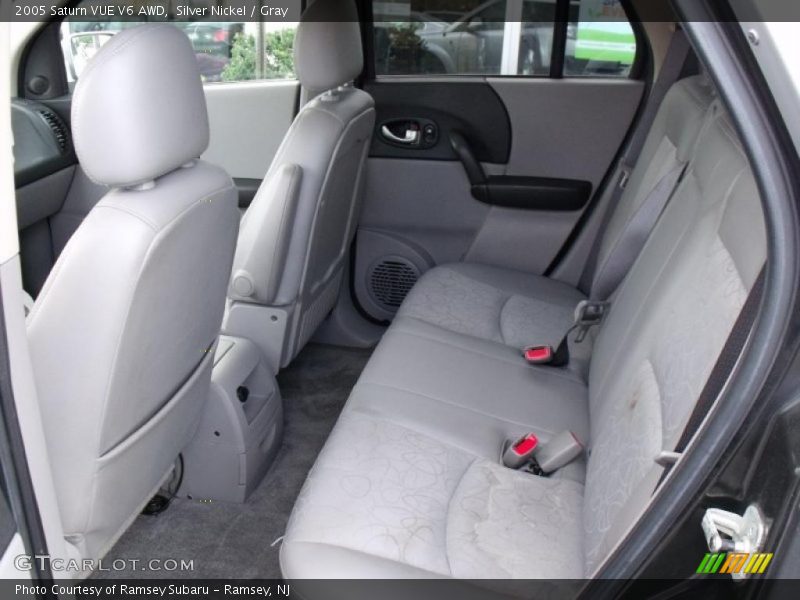 Silver Nickel / Gray 2005 Saturn VUE V6 AWD