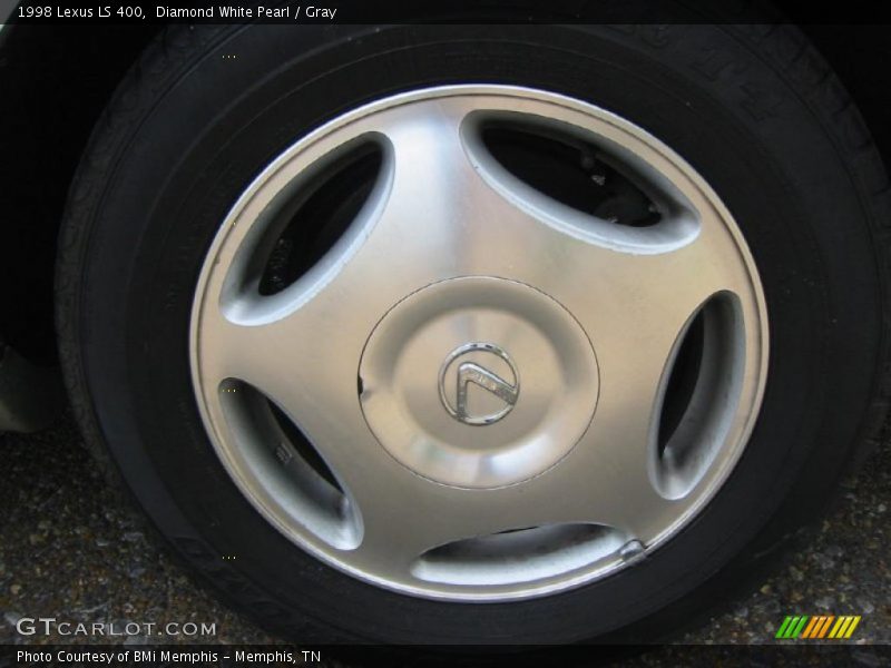 Diamond White Pearl / Gray 1998 Lexus LS 400