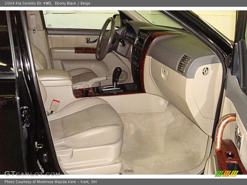 Ebony Black / Beige 2004 Kia Sorento EX 4WD