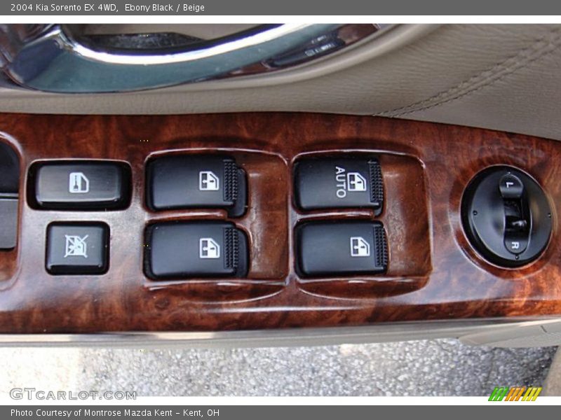 Ebony Black / Beige 2004 Kia Sorento EX 4WD