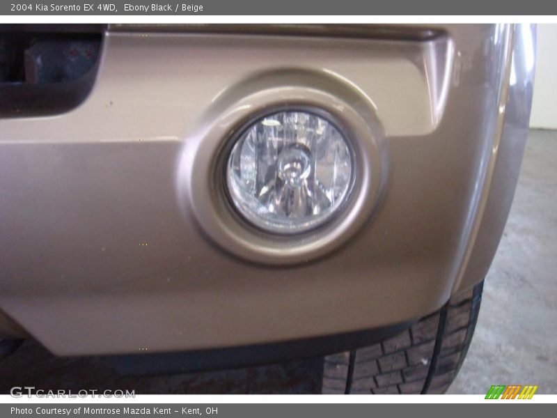 Ebony Black / Beige 2004 Kia Sorento EX 4WD