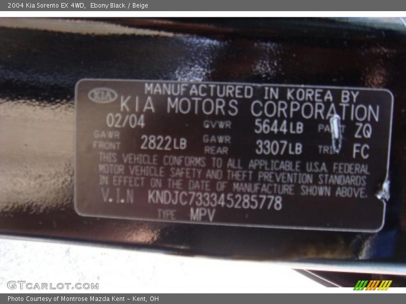 Ebony Black / Beige 2004 Kia Sorento EX 4WD