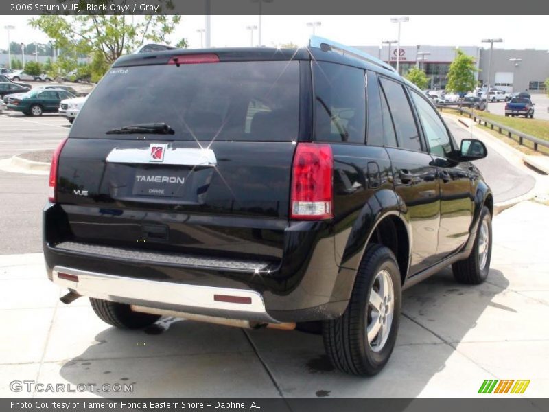 Black Onyx / Gray 2006 Saturn VUE