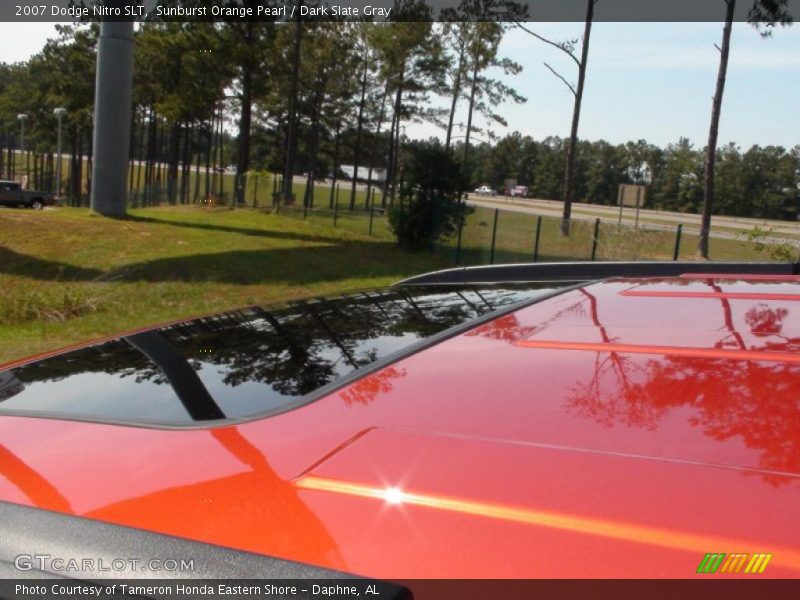 Sunburst Orange Pearl / Dark Slate Gray 2007 Dodge Nitro SLT