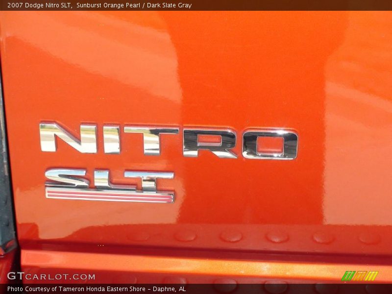 Sunburst Orange Pearl / Dark Slate Gray 2007 Dodge Nitro SLT