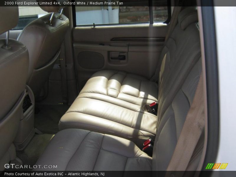 Oxford White / Medium Prairie Tan 2000 Ford Explorer Limited 4x4