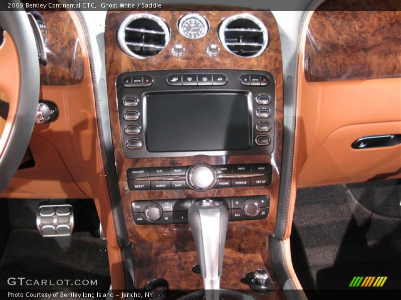 Ghost White / Saddle 2009 Bentley Continental GTC