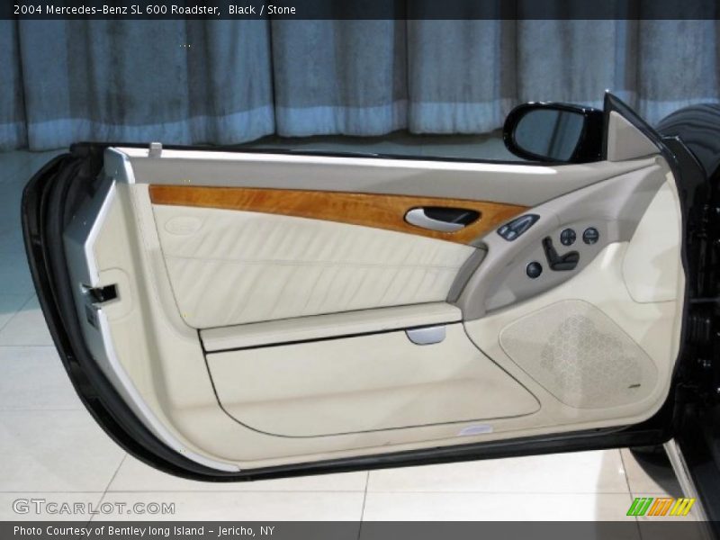 Black / Stone 2004 Mercedes-Benz SL 600 Roadster