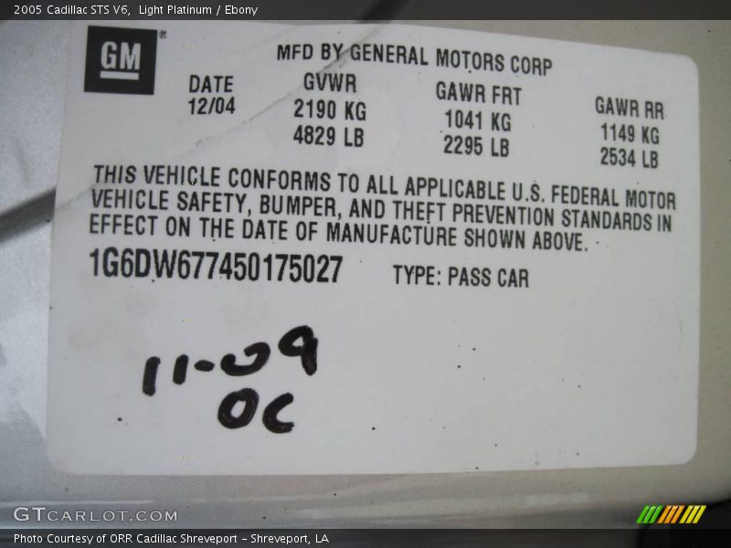 Light Platinum / Ebony 2005 Cadillac STS V6