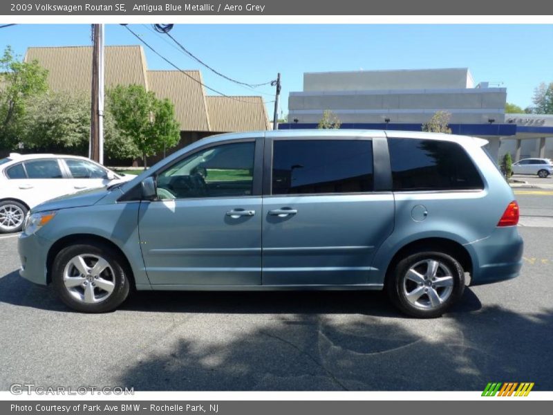Antigua Blue Metallic / Aero Grey 2009 Volkswagen Routan SE