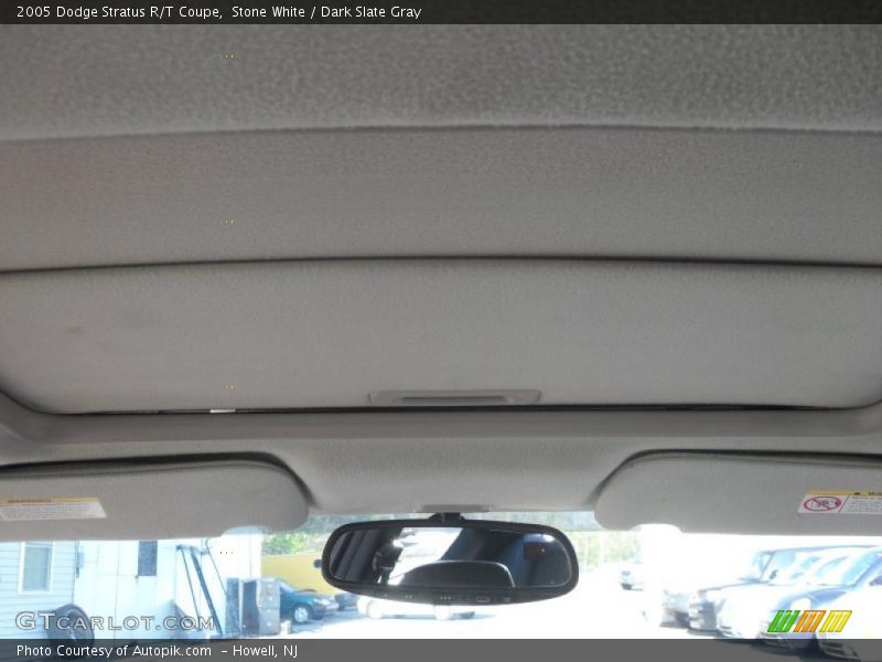 Stone White / Dark Slate Gray 2005 Dodge Stratus R/T Coupe