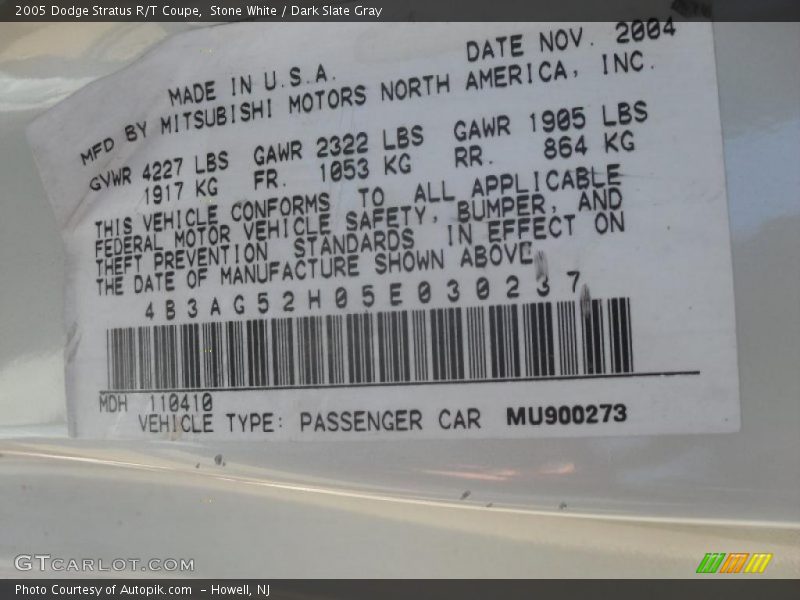 Stone White / Dark Slate Gray 2005 Dodge Stratus R/T Coupe