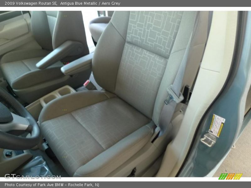 Antigua Blue Metallic / Aero Grey 2009 Volkswagen Routan SE
