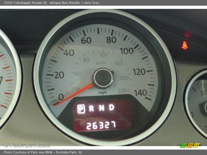 Antigua Blue Metallic / Aero Grey 2009 Volkswagen Routan SE