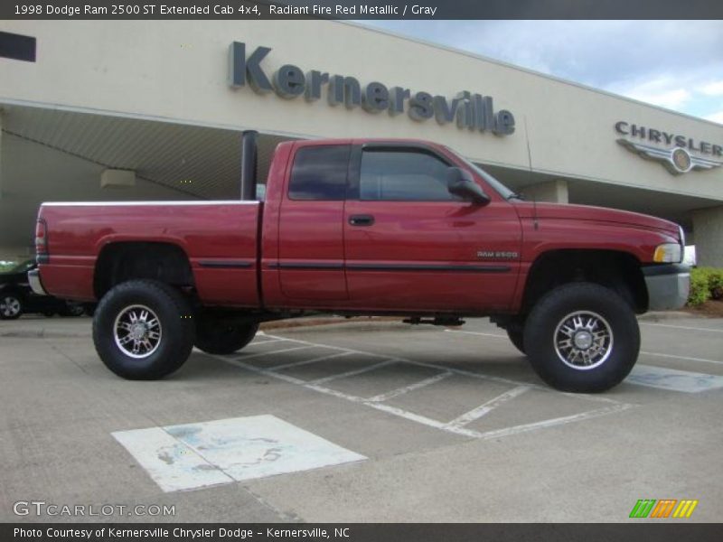 Radiant Fire Red Metallic / Gray 1998 Dodge Ram 2500 ST Extended Cab 4x4