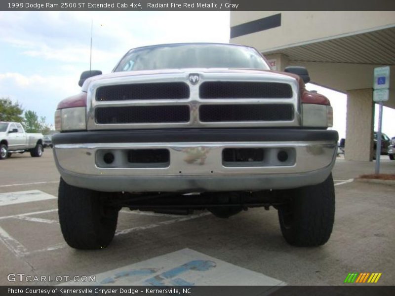 Radiant Fire Red Metallic / Gray 1998 Dodge Ram 2500 ST Extended Cab 4x4