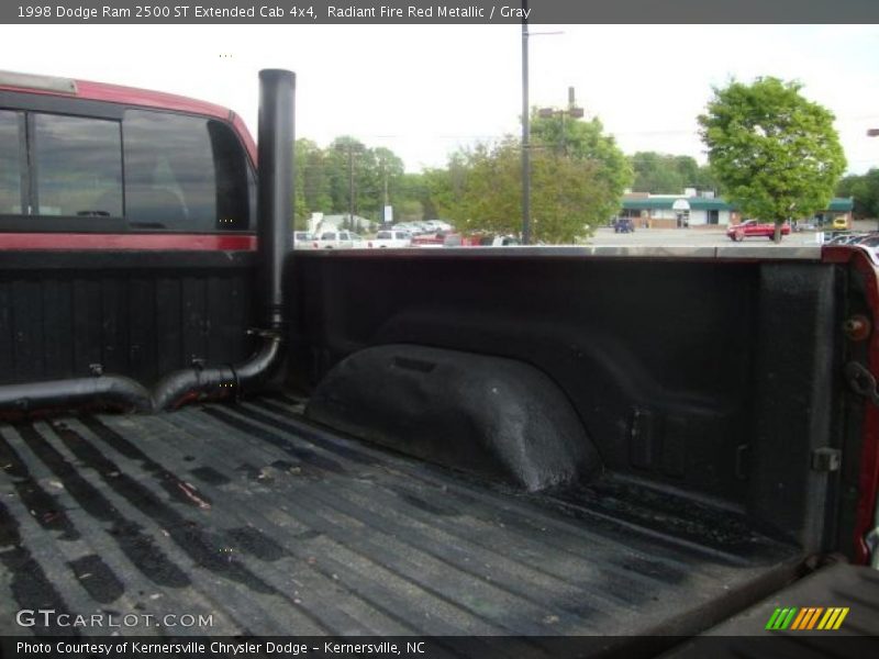 Radiant Fire Red Metallic / Gray 1998 Dodge Ram 2500 ST Extended Cab 4x4