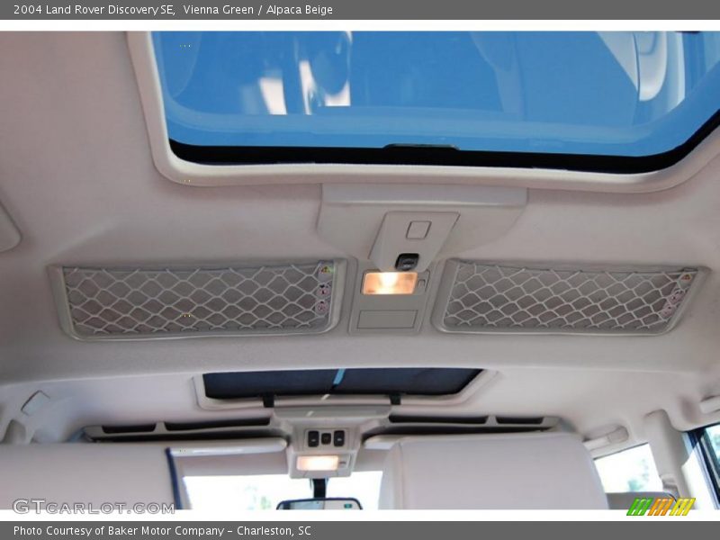 Vienna Green / Alpaca Beige 2004 Land Rover Discovery SE