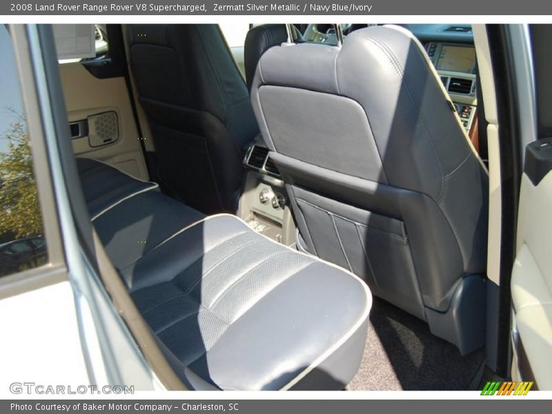 Zermatt Silver Metallic / Navy Blue/Ivory 2008 Land Rover Range Rover V8 Supercharged