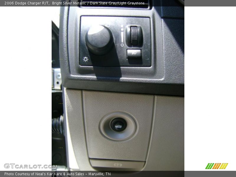 Bright Silver Metallic / Dark Slate Gray/Light Graystone 2006 Dodge Charger R/T