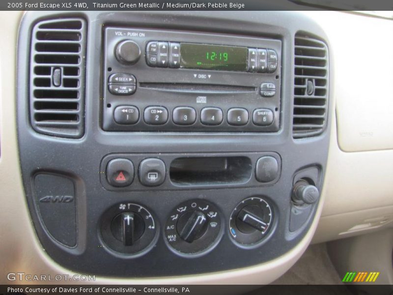 Titanium Green Metallic / Medium/Dark Pebble Beige 2005 Ford Escape XLS 4WD