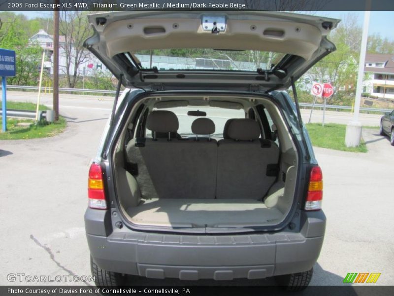 Titanium Green Metallic / Medium/Dark Pebble Beige 2005 Ford Escape XLS 4WD