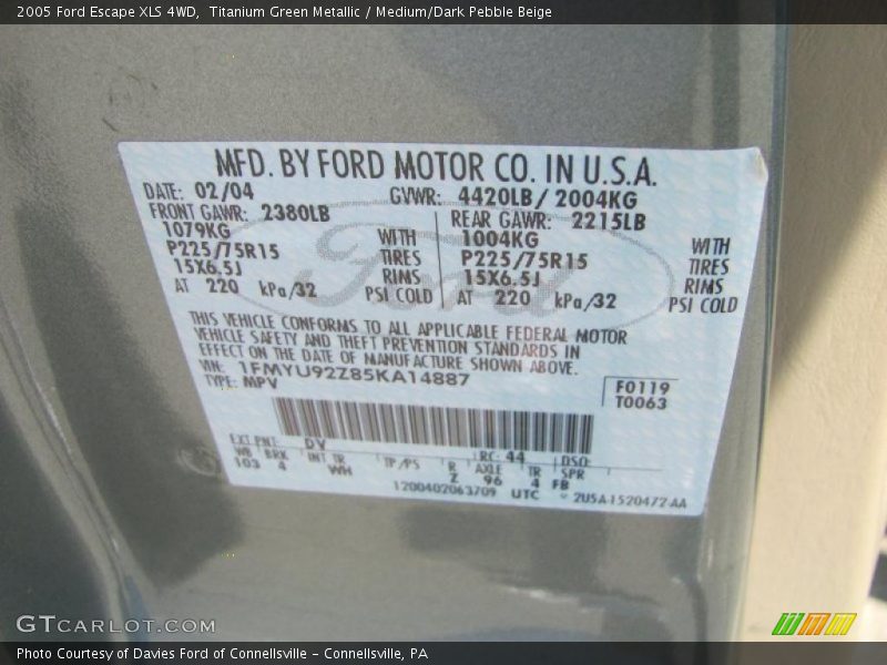Titanium Green Metallic / Medium/Dark Pebble Beige 2005 Ford Escape XLS 4WD