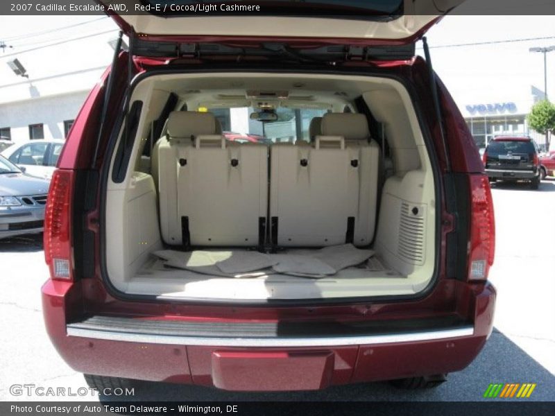Red-E / Cocoa/Light Cashmere 2007 Cadillac Escalade AWD