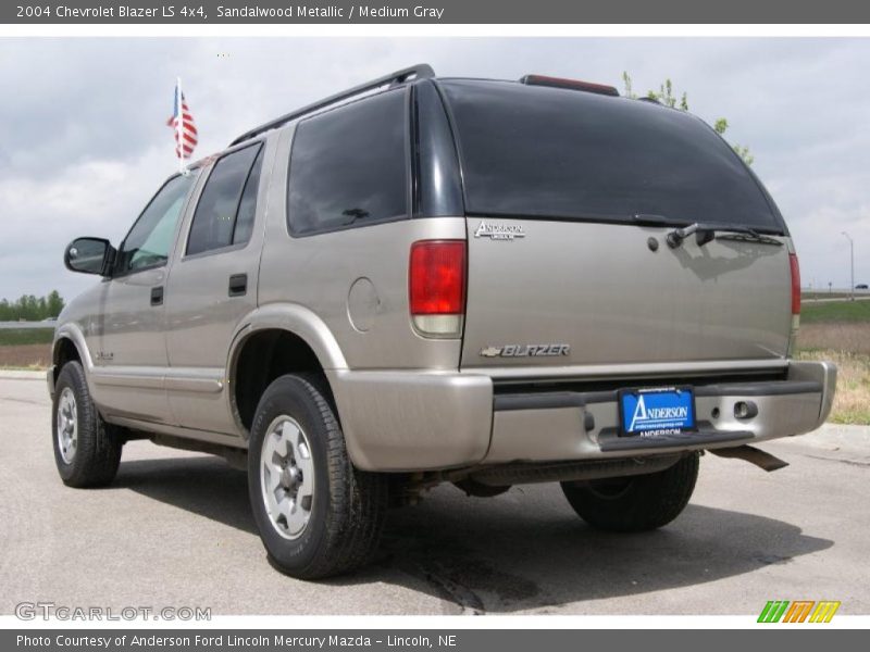 Sandalwood Metallic / Medium Gray 2004 Chevrolet Blazer LS 4x4