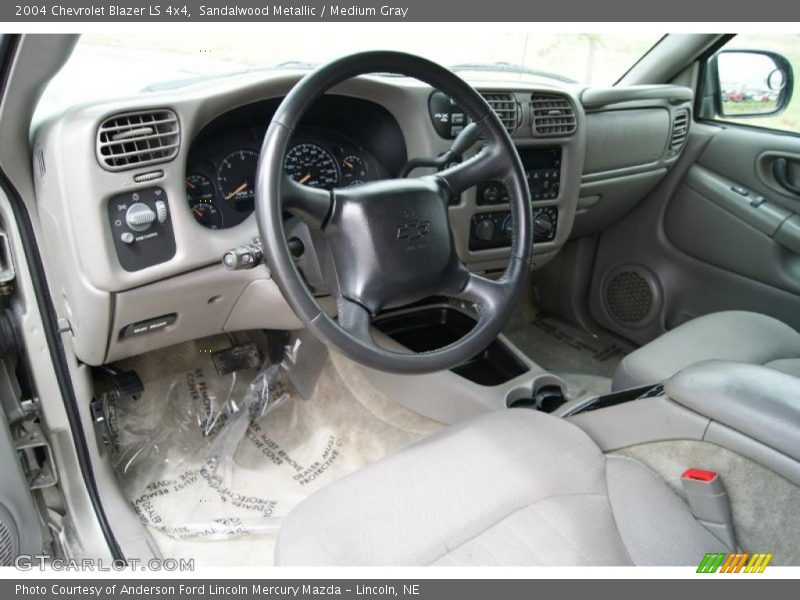 Sandalwood Metallic / Medium Gray 2004 Chevrolet Blazer LS 4x4