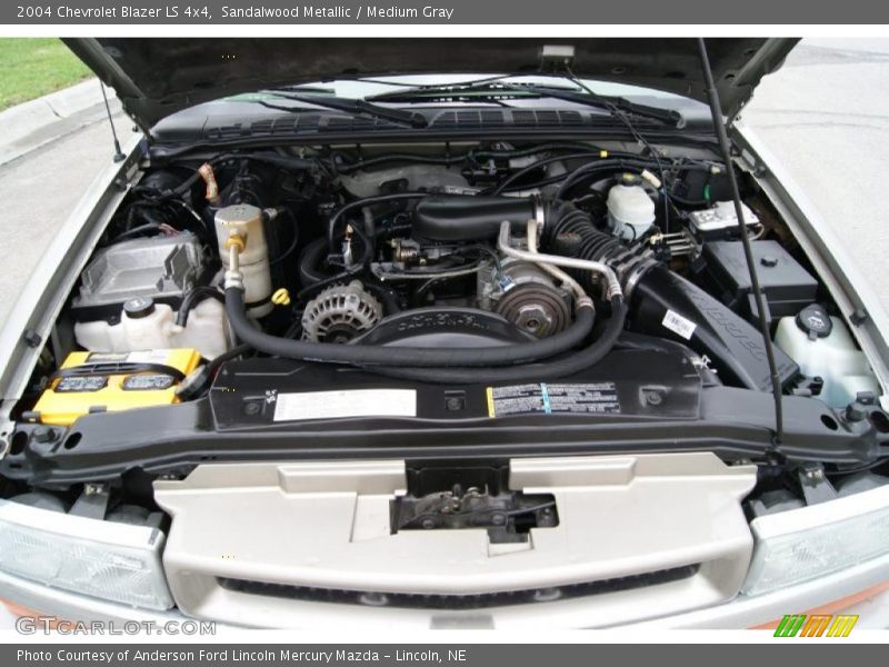 Sandalwood Metallic / Medium Gray 2004 Chevrolet Blazer LS 4x4