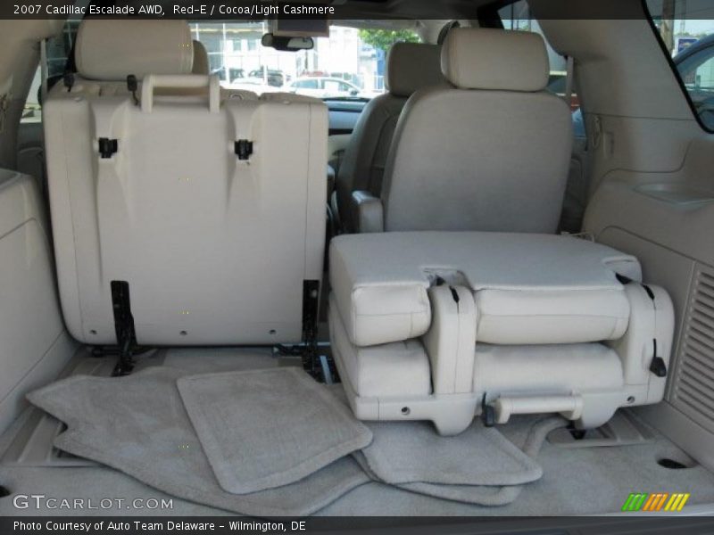 Red-E / Cocoa/Light Cashmere 2007 Cadillac Escalade AWD