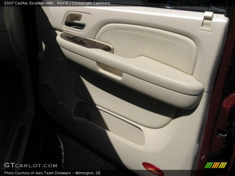 Red-E / Cocoa/Light Cashmere 2007 Cadillac Escalade AWD