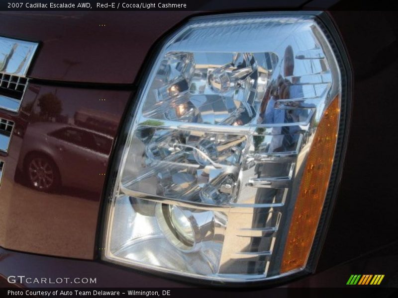Red-E / Cocoa/Light Cashmere 2007 Cadillac Escalade AWD