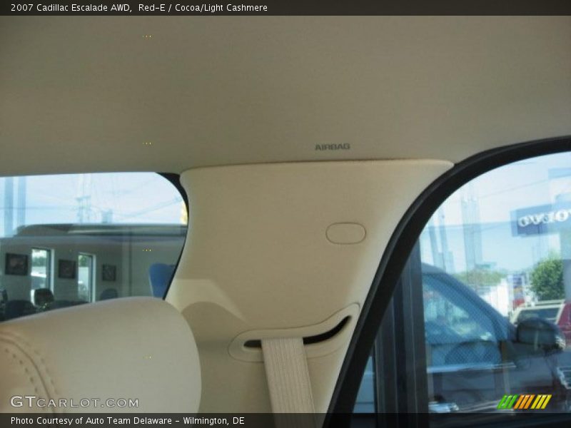 Red-E / Cocoa/Light Cashmere 2007 Cadillac Escalade AWD