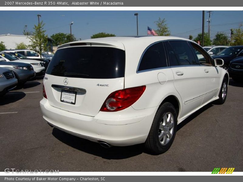 Alabaster White / Macadamia 2007 Mercedes-Benz R 350 4Matic