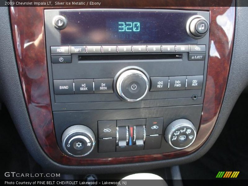 Silver Ice Metallic / Ebony 2009 Chevrolet Impala LT