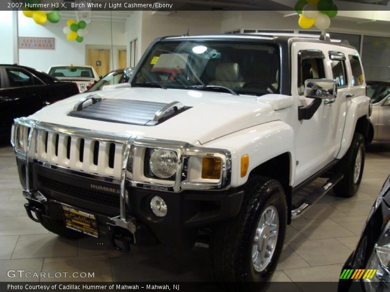 Birch White / Light Cashmere/Ebony 2007 Hummer H3 X