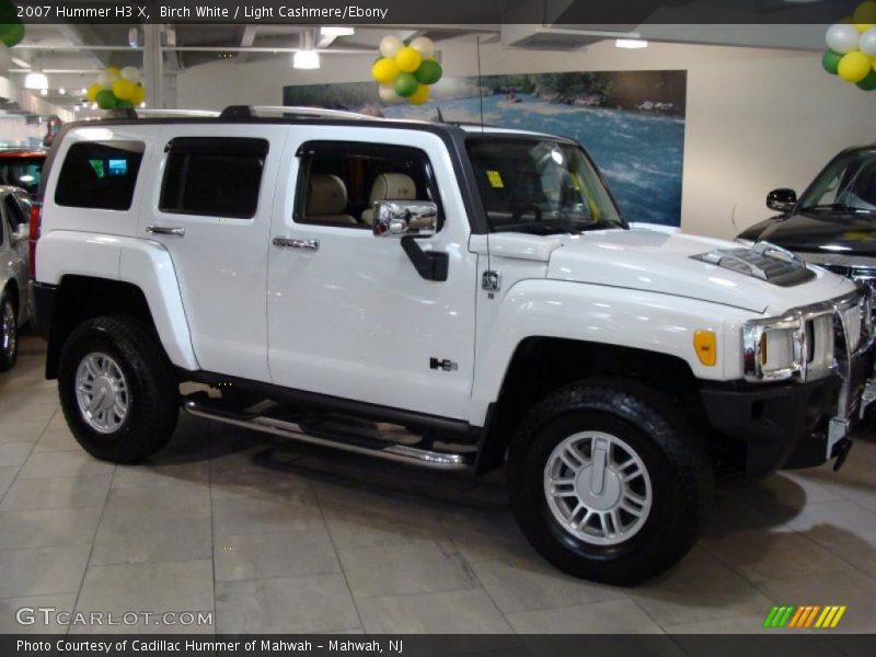 Birch White / Light Cashmere/Ebony 2007 Hummer H3 X