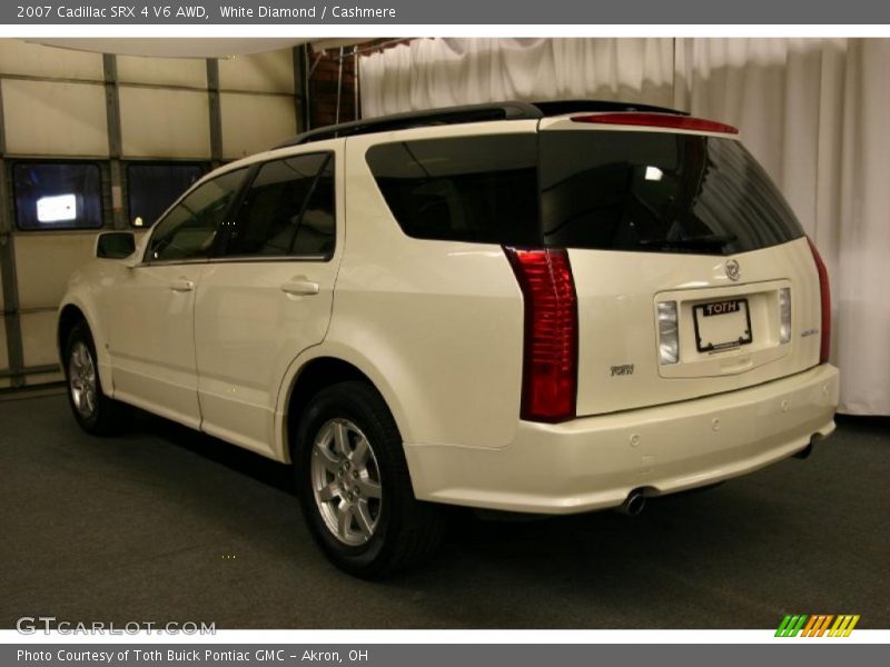 White Diamond / Cashmere 2007 Cadillac SRX 4 V6 AWD